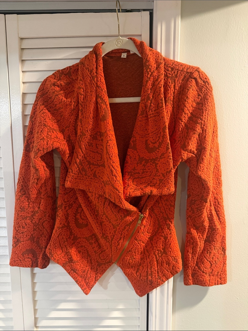 Anthropologie (Moth) Orange Textured Shawl Collar Zip-Front Women's Sweater M - Picture 2 of 3